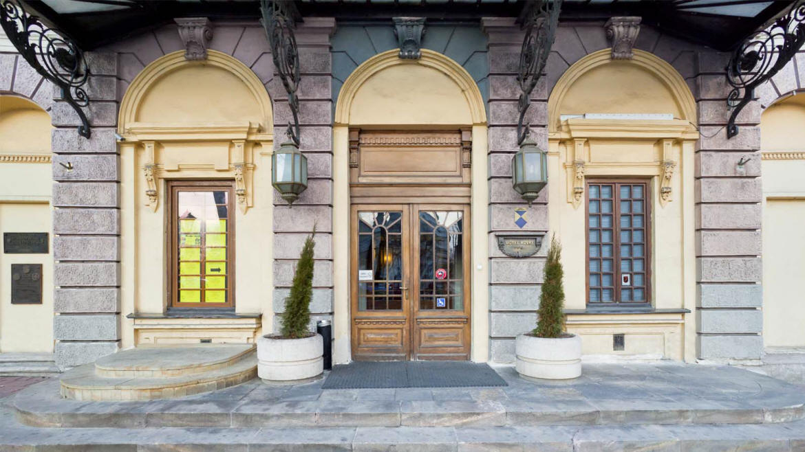 ROYAL hotel Krakow accommodation in Poland